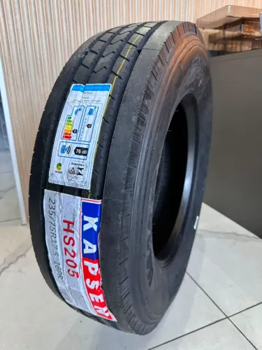 Vendo pneu ? novos para Mercedinha 235