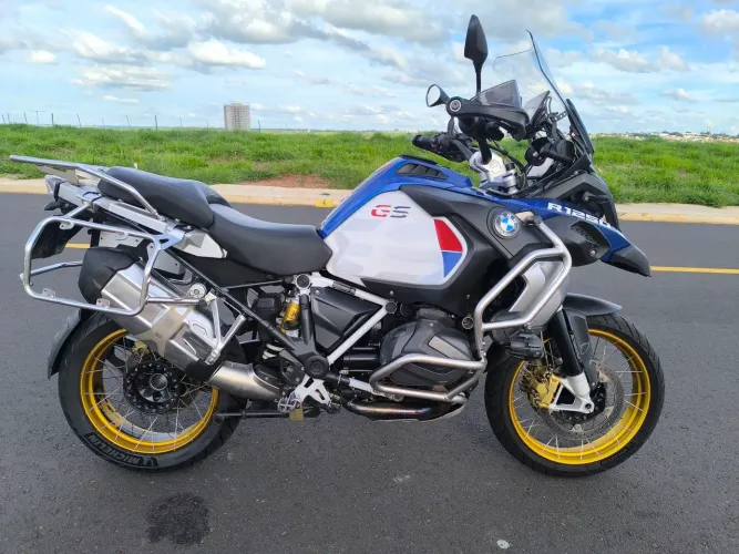 Vendo BMW R1250 GS adventure Hp
