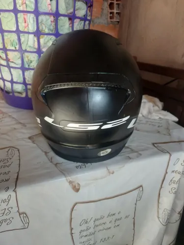 Vendo Capacete LS2