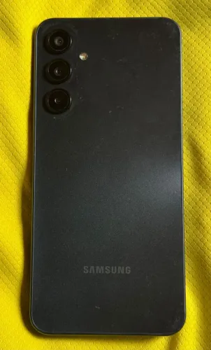 Celular a16 alguns meses usado , 256gb memória e 8 gb de RAM, 50 mpx traseira e 8 frontal