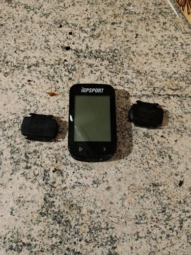 GPS BSC100 e sensores de cadência e velocidade