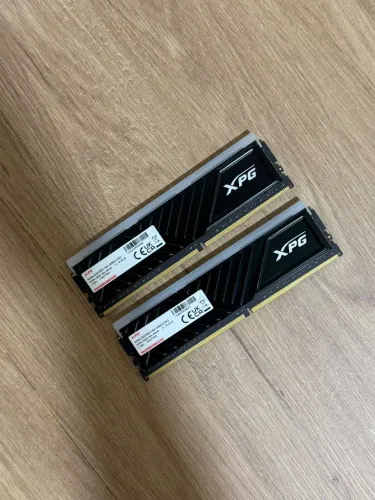 Memória XPG 16GB (2x 8GB) 3200mhz DDR4