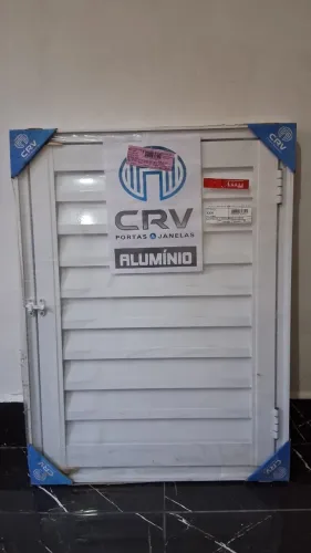Porta Abrigo Alçapão CRV Alumínio 60X80 Linha Smart Branca