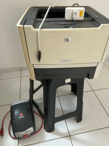 Impressora HP LaserJet P2015 Usada
