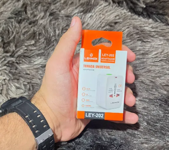 Adaptador de Tomada Universal