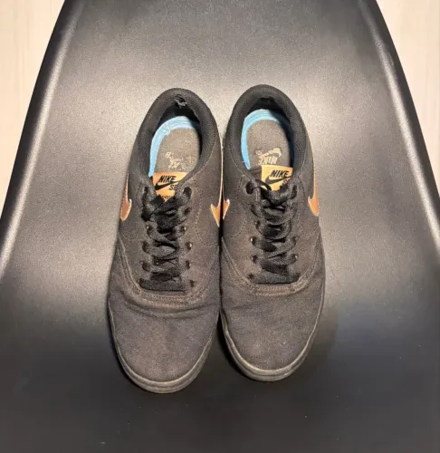 Tênis Feminino Nike SB Check Solar Canvas Preto e Bege