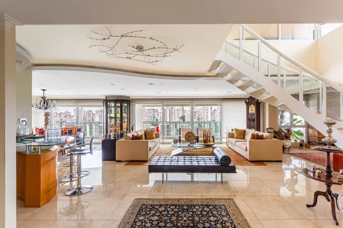 Cobertura de Alto Padrão, 847m² no Pacaembu