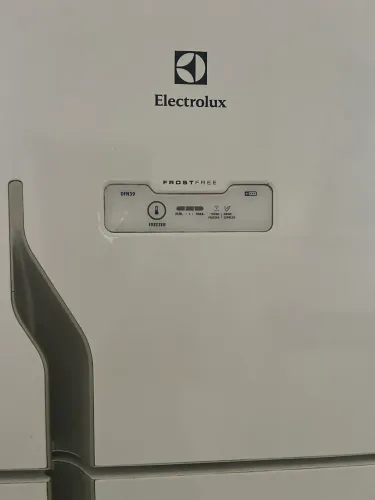 geladeira frost free electrolux