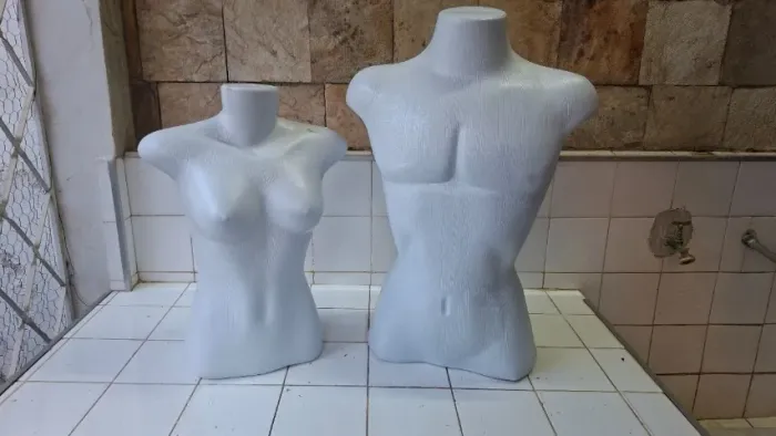 "Casal" Manequin Meio Corpo Busto Feminino e Masculino Plástico