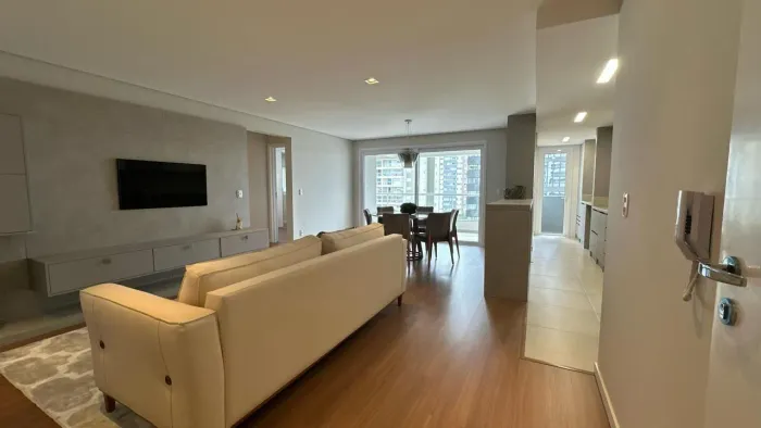 Apartamento Semimobiliado Raffinato