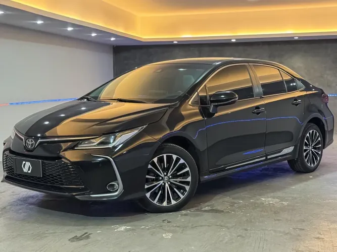 Toyota Corolla Altis 2.0 Flex 16V Aut. 2024