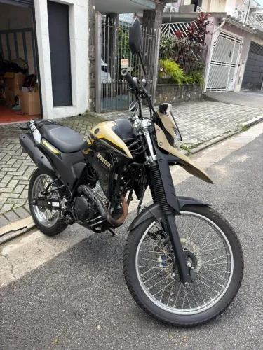 Lander baixo km.
