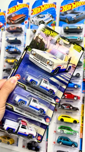 Hot Wheels Premium