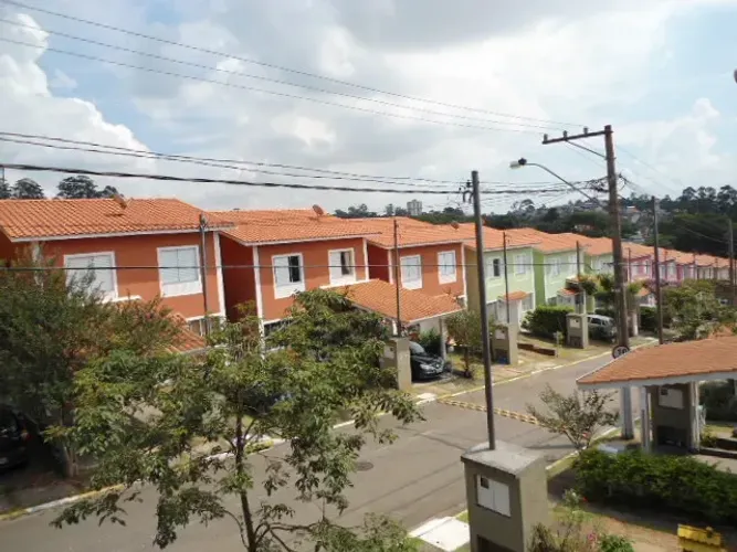 GRANJA VIANA, CASAS EM CONDOMÍNIOS!!