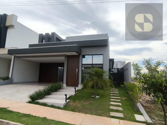 Casa em Condomínio em Ribeirão do Lipa, Cuiabá | 3 Suítes