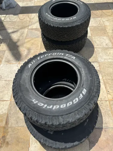 4 pneus 31X10.5R15 Bf Goodrich!!!