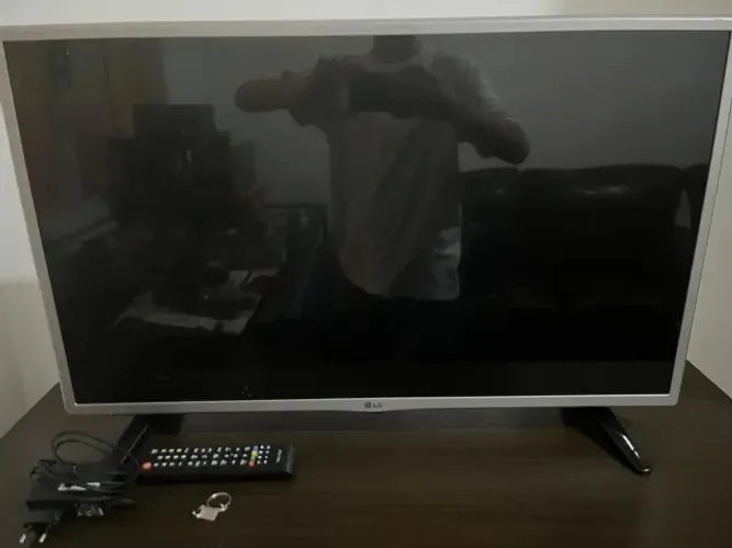 TV LG HD LED 32(excelente estado)
