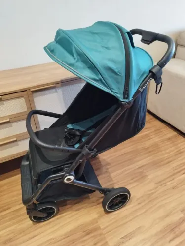 Carrinho de bebê  Lionelo Cloe green 