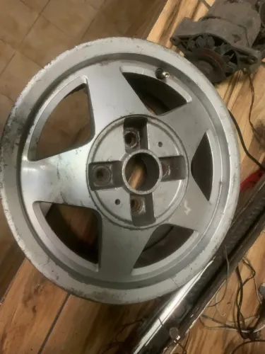 roda de liga leve, GM aro 13