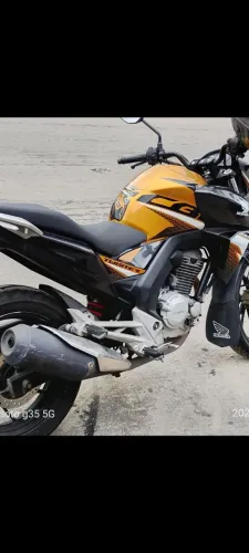 CB 250 F Twister