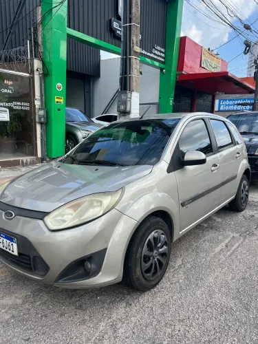 Ford Fiesta 1.0 8V Flex/class 1.0 8V Flex 5P 2014
