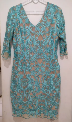 Vestido de festa curto