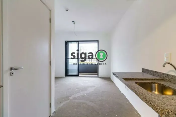 Studio em Pinheiros de 1 Quarto - 25m² à Venda.