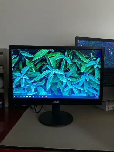 Monitor AOC E1670Sw 15,6 - LED HD VGA (**LEIA a Observação!!)