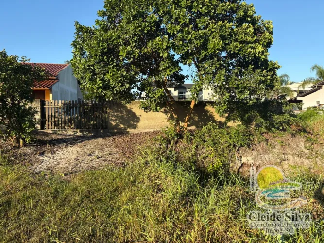 Terreno em Itapoá Sc. No Balneário Volta Ao Mundo I