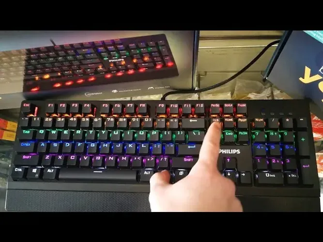 Teclado Philips Gamer Mecânico Luminoso Usb Spk8413