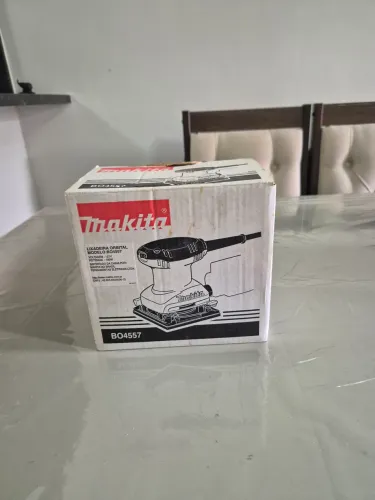 Vendo lixadeira orbital Makita 