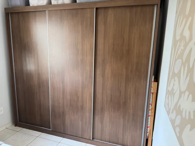 Guarda-roupa 100% MDF Madesa Seminovo