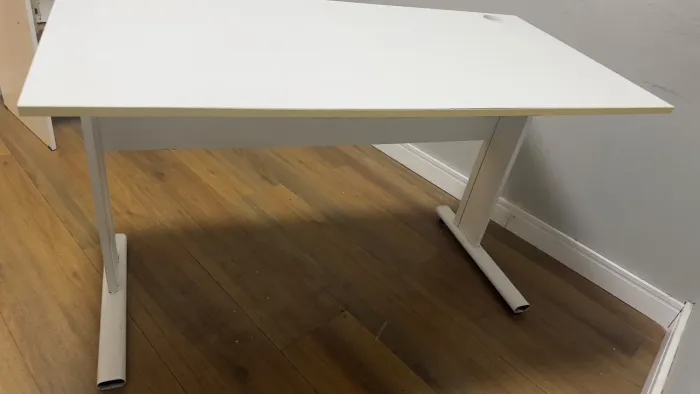 MESA ESCRITÓRIO