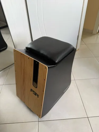 Cajon gibão series