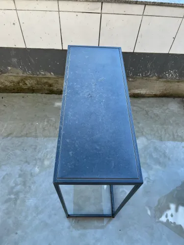 Aparador de Metal