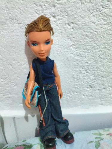 Boneca Cameron BRATZ BOYZ aniversário de 20 anos 