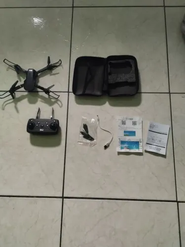 Drone e88 