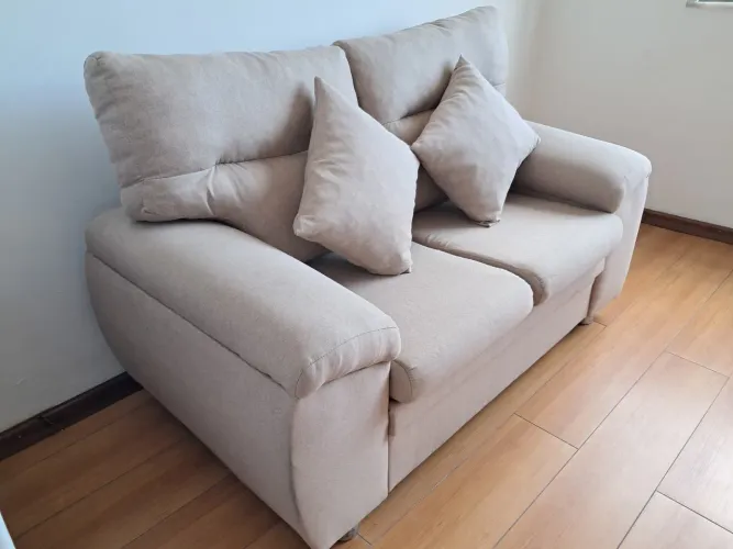 Sofá 2 lugares