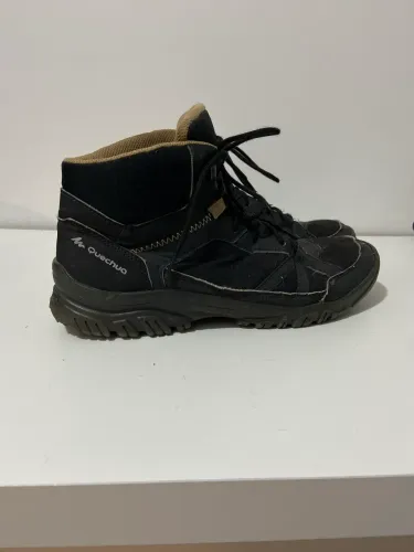 Bota Quechua Trilha