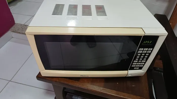 Microondas philco 20 litros excelente