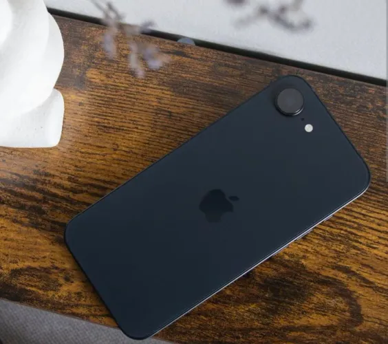 Iphone 16e com 128Gb