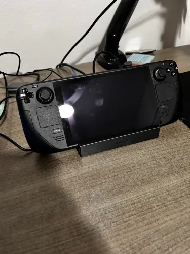Steam Deck 512gb + Cartão SD 200gb