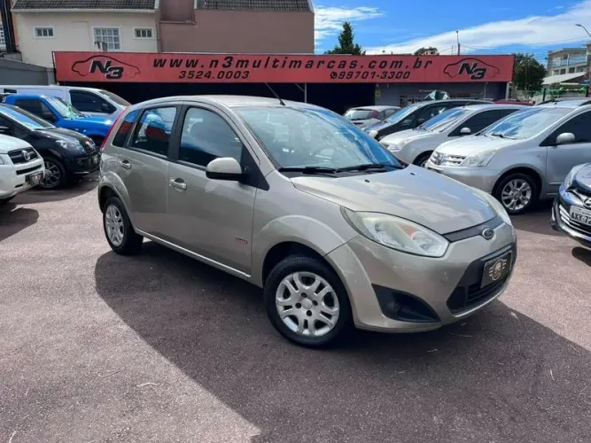 Ford Fiesta SE 1.6 8V Flex 5P 2012
