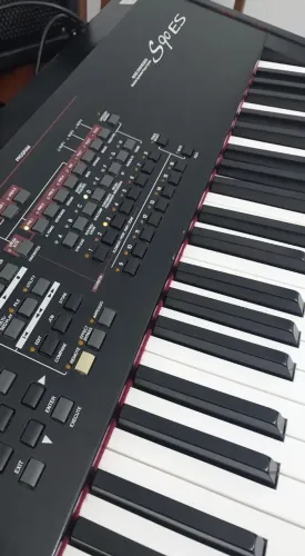 TECLADO YAMAHA S90ES 