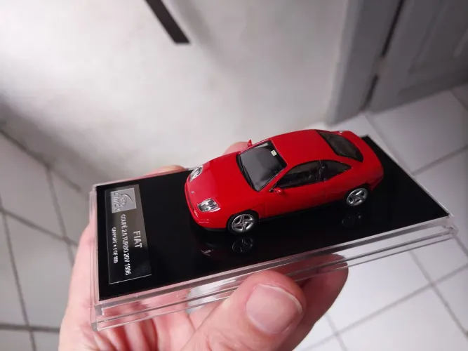 Fiat coupe 2.0 Turbo miniatura 1/64 detalhada