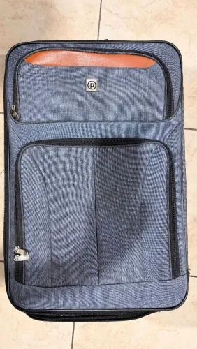Vendo mala duas rodas $50  pra sair hoje 