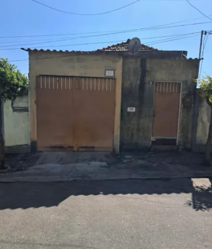 Vendo casa em Vaz Lobo