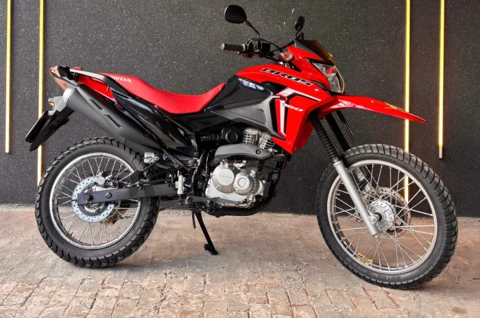 Bros 160