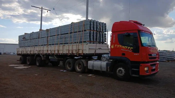 CONJUNTO IVECO STRALIS 2014 GRADE BAIXA 14 METROS