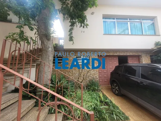 CASA ASSOBRADADA - VILA GILDA - SP